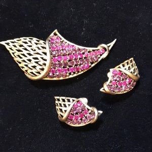Sparkly J.J.  Fuchsia and Amethyst VTG Set P & E